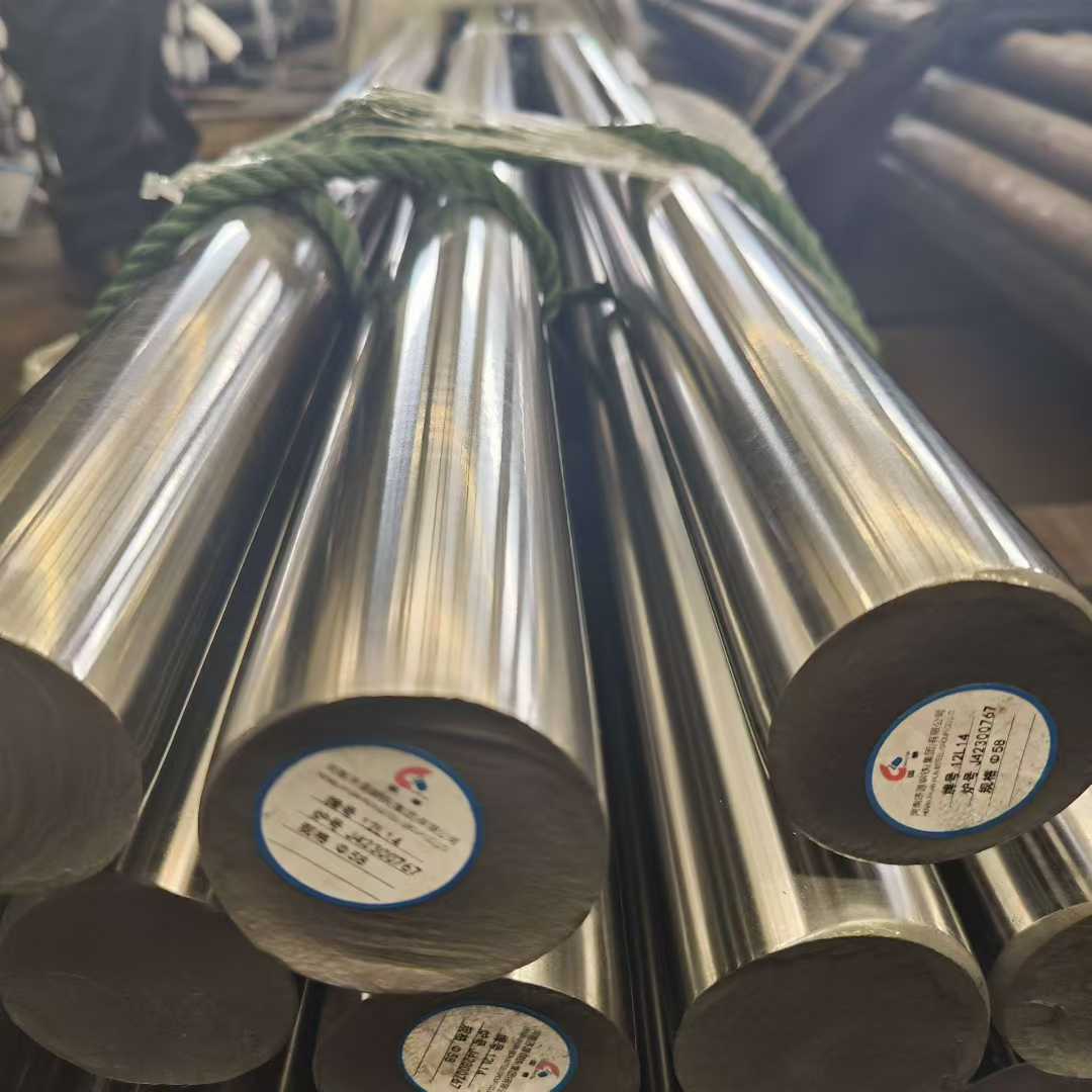 Китайский стандарт GB 3Cr2NiMo, немецкий стандарт DIN 40CrMnNiMo8 6 4, немецкий стандарт DIN 1.2738, американский стандарт AISI P20 +Ni, японский стандарт JIS PDS5S, шведский стандарт UDDEHOLM IMPAX H